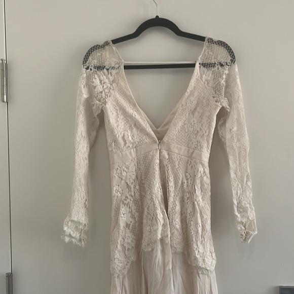 Leanne Marshall Addison lace wedding dress - Picture 6 of 8